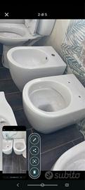 wc e bidet filo muro compreso di coprivaso 3 coppi
