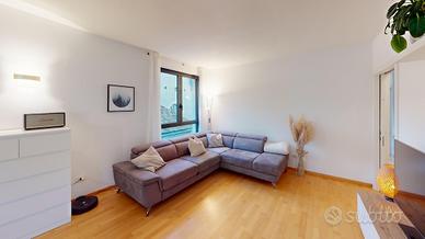 Luminoso Trilocale con garage in centro a Bolzano