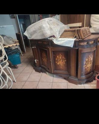 Credenza