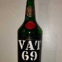 Bottiglia Whisky VAT 69 