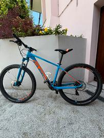 Bicicletta cube