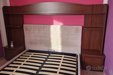 PONTE LIBRERIA PER LETTO MATRIMONIALE NON INCLUSO.