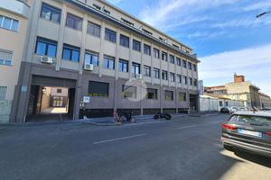 3 LOCALI A MILANO