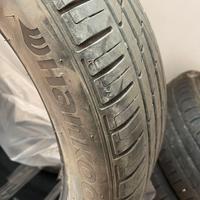 HANKOOK 235/50R19