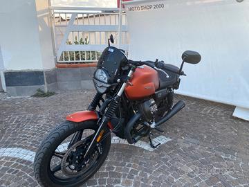 Moto Guzzi V7 Stone - 2022 - N 57