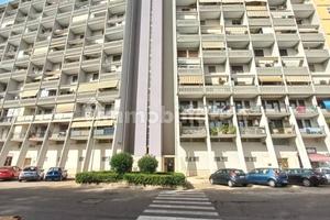 Appartamento 4 piano con ascensore