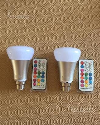 2 lampadine led con telecomando