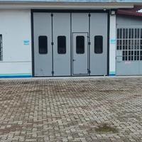 Spazio commerciale con ampio piazzale privato