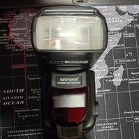 flash per sopra fotocamera 