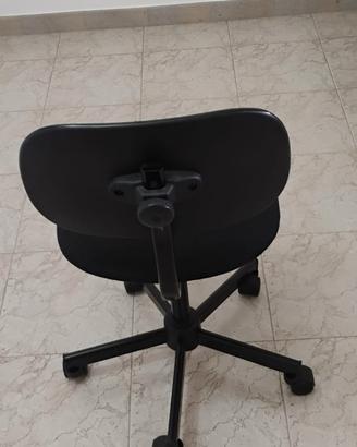 sedia per ufficio con ruote 