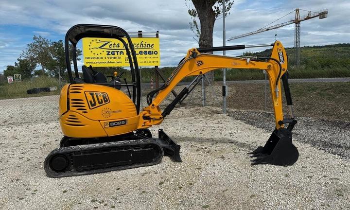 MINIESCAVATORE - JCB 8025 Z