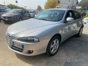 Alfa Romeo 147 1.9 JTD (120) 5 porte Progression