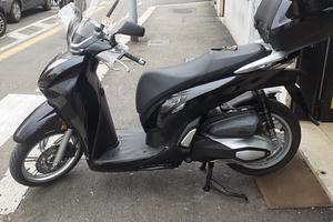 Honda SH 350 - 2021 - PERMUTE
