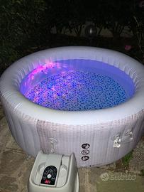 IDROMASSAGGIO Bestway  da Giardino/terrazzo