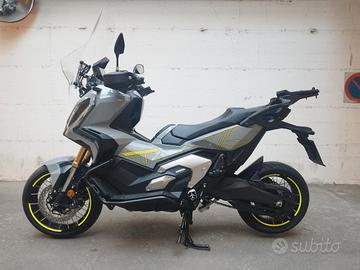 Honda X-ADV 750 ABS DCT E5
