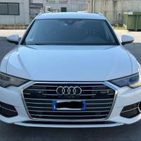 Audi A6 Avant Ibrida 204 CV
