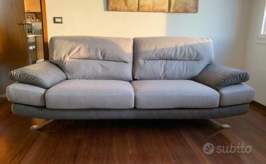 Divano 4 posti