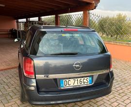 OPEL Astra 4ª serie - 2008