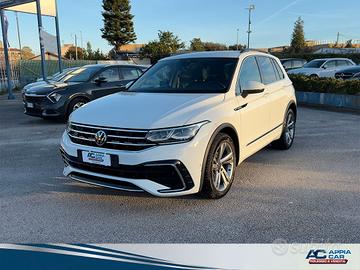 Volkswagen Tiguan 2.0 TDI 150 CV SCR DSG R-Line IN