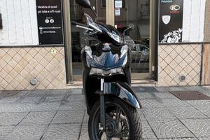 Honda SH 125 S 2025