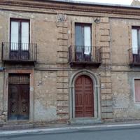 Villa plurifamiliare