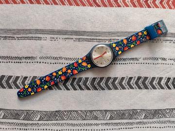 Orologio Swatch Essence of Flower 