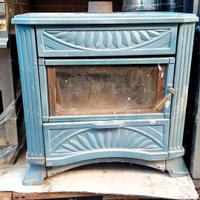 stufa a legna in ghisa 