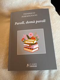 Libro di poesi in milanese