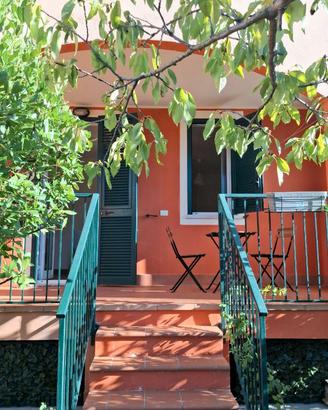 Appartamento con giardino e posto auto