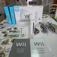 Console Wii Bianca con Scatolo Telecomando e Gioco