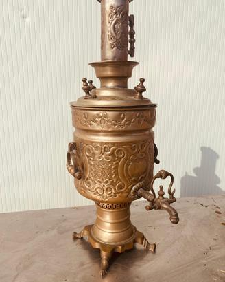 Samovar antico in ottone decorato – pezzo d’epoca