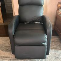 Poltrona elettrica per anziani