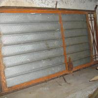 Porta da cancellata esterna/cantina e reti letto