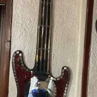 Specchio a chitarra da parete per arredamento casa