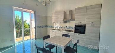 2 LOCALI A VIETRI SUL MARE