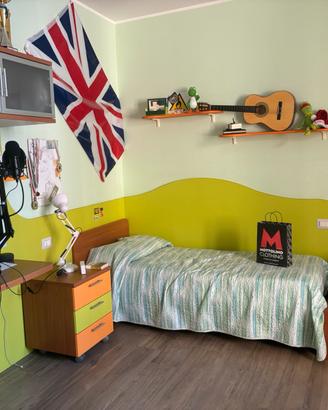 Camera da letto per ragazzo/a