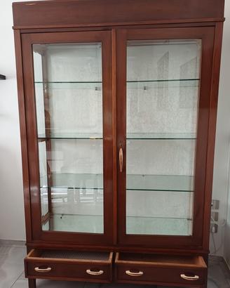 vetrina degli anni 40 restaurata