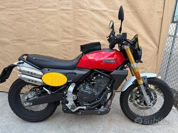 Fantic Caballero 700 (2023) - Pari al nuovo