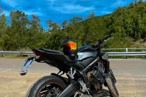 Honda CB650R E-Clutch