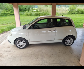 Lancia y eco chic
