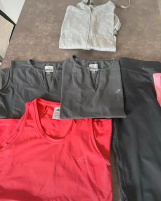 Lotto abbigliamento da palestra