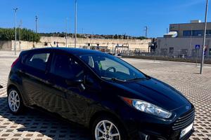 Ford Fiesta MK7 (automatico) 2017 / 89000 km