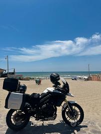 Triumph tiger 800 abs