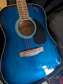 Chitarra acustica eko con custodia 