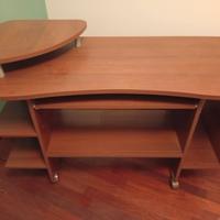 Scrivania porta computer