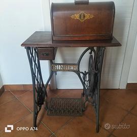 macchina per cucire singer