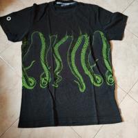 t shirt octopus