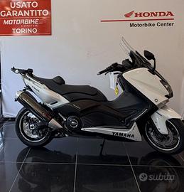 Yamaha TMAX 530 .