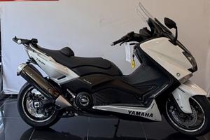 Yamaha TMAX 530 .