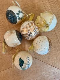 Palline natale blu e bianche e oro